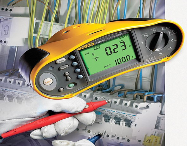 SERVICIO TÉCNICO DE PORTEROS, CCTV, ALARMAS, REDES, INTERNET, CENTRALITAS, SONIDO ...