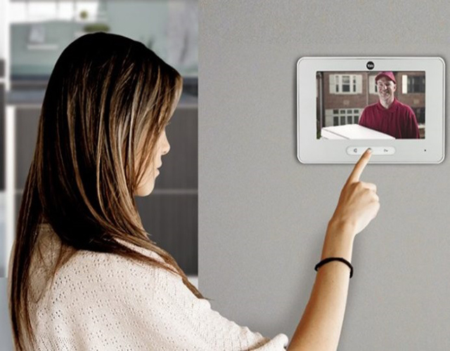 SERVICIO TÉCNICO DE PORTEROS, CCTV, ALARMAS, REDES, INTERNET, CENTRALITAS, SONIDO ...